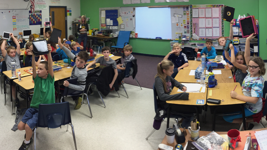 Post_20141222_HourofCode_Feature